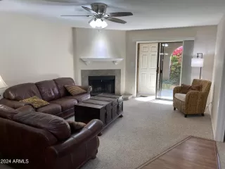 Photo #5: 6792065 Listing