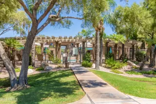 Photo #2: 6792205 Listing