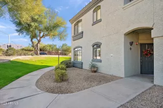 Photo #1: 6792325 Listing 