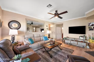 Photo #4: 6792325 Listing 