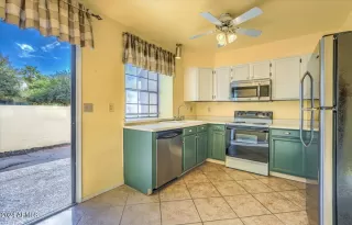 Photo #6: 6792471 Listing