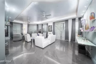 Photo #3: 6792975 Listing 