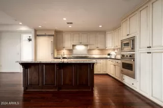 Photo #4: 6793005 Listing 