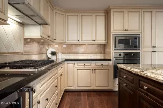 Photo #5: 6793005 Listing 