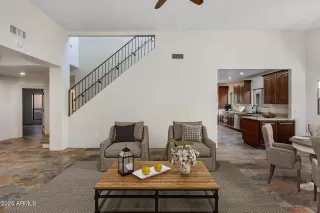 Photo #3: 6793101 Listing