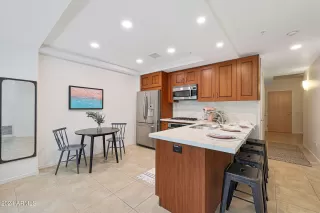 Photo #3: 6793390 Listing