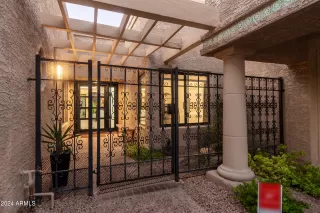 Photo #3: 6793441 Listing