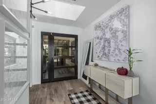 Photo #5: 6793441 Listing