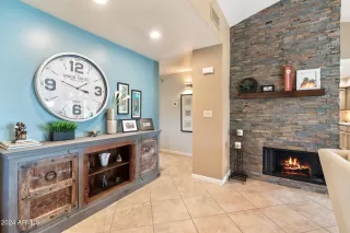 Photo #4: 6793744 Listing