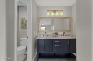 Photo #4: 6794011 Listing