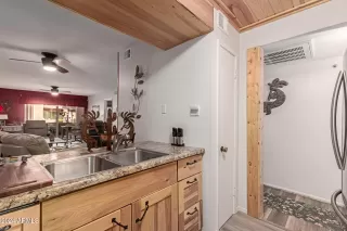 Photo #4: 6794050 Listing 