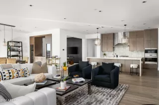 Photo #1: 6794279 Listing 