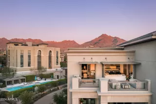 Photo #4: 6794279 Listing 