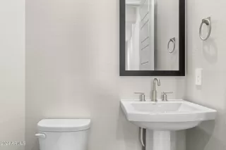 Photo #4: 6794385 Listing 