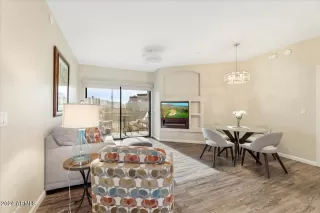 Photo #3: 6794422 Listing 