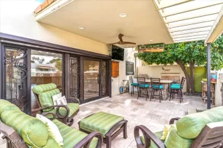 Photo #1: 6794603 Listing