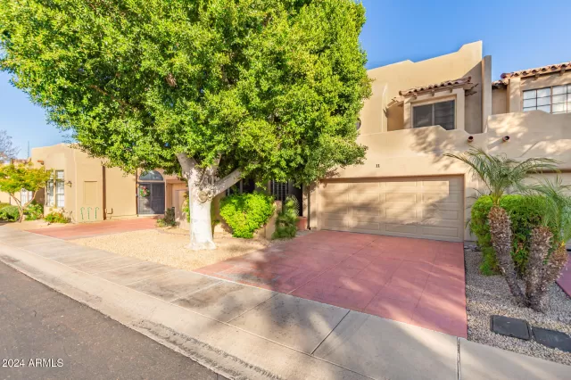 MLS: 6794631 Condo For Sale