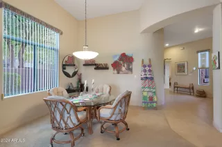 Photo #6: 6794893 Listing