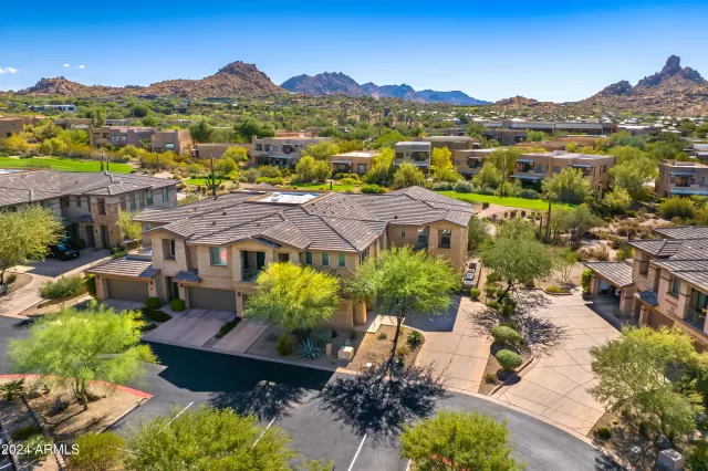 MLS: 6794945 Condo For Sale