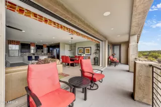 Photo #5: 6794945 Listing