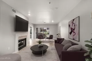 Photo #3: 6795247 Listing