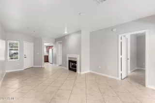 Photo #5: 6795247 Listing