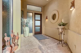 Photo #5: 6795479 Listing
