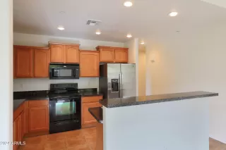 Photo #2: 6795608 Listing