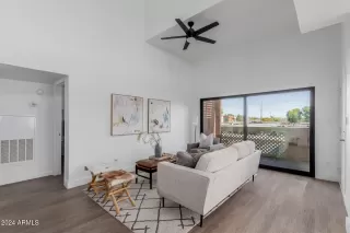 Photo #5: 6795768 Listing