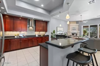 Photo #4: 6796136 Listing 