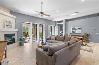 Photo #5: 6796136 Listing 