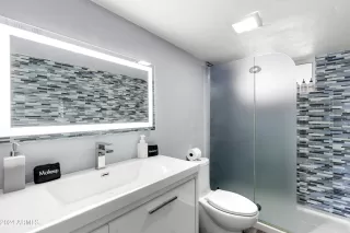 Photo #4: 6796214 Listing