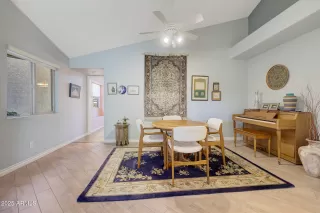 Photo #6: 6796313 Listing 
