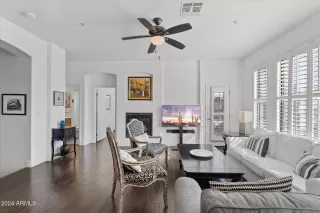 Photo #5: 6796440 Listing 