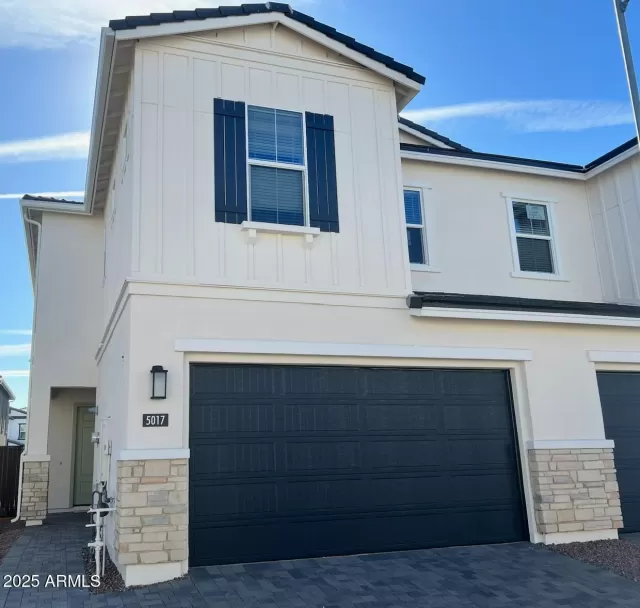 MLS: 6796486 Condo For Sale