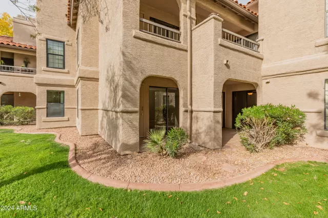MLS: 6796508 Condo For Sale