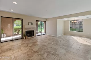 Photo #4: 6796508 Listing