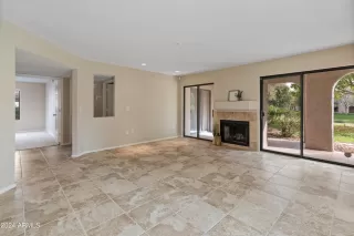 Photo #5: 6796508 Listing