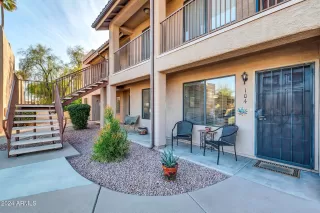Photo #3: 6796711 Listing