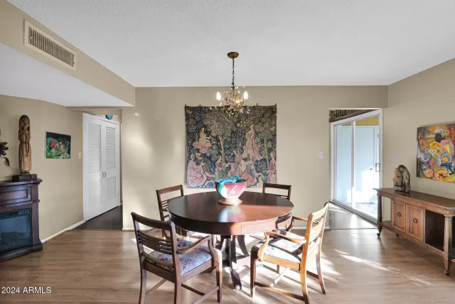 MLS: 6796758 Condo For Sale