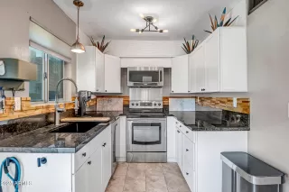 Photo #4: 6796934 Listing