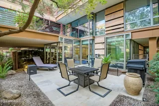 Photo #3: 6797205 Listing 