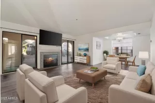 Photo #4: 6797340 Listing