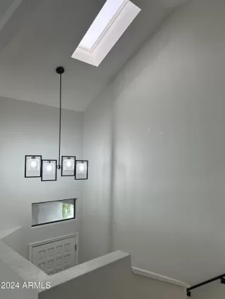 Photo #4: 6797400 Listing 