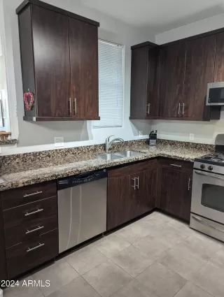 Photo #6: 6797460 Listing 