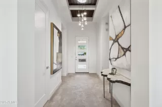 Photo #1: 6797697 Listing 