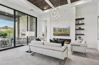 Photo #4: 6797697 Listing 