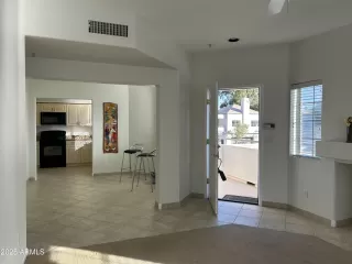 Photo #3: 6797969 Listing 