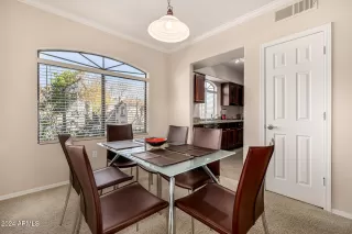 Photo #5: 6798218 Listing 