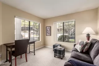 Photo #4: 6798710 Listing